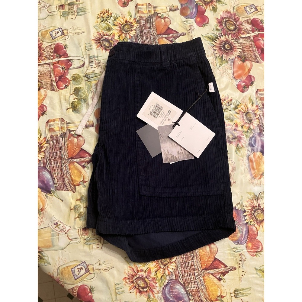 Onia Mens Med Jumbo Corduroy Expedition Navy Shorts MBS43-01 Zip 6in $120 NEW